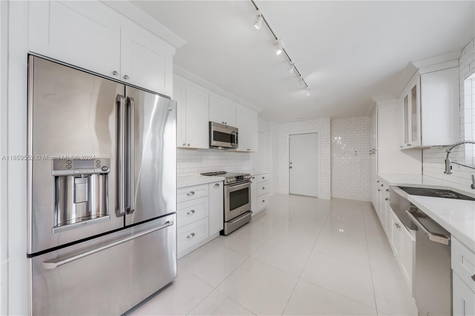 EDMOR ESTATES - Residential