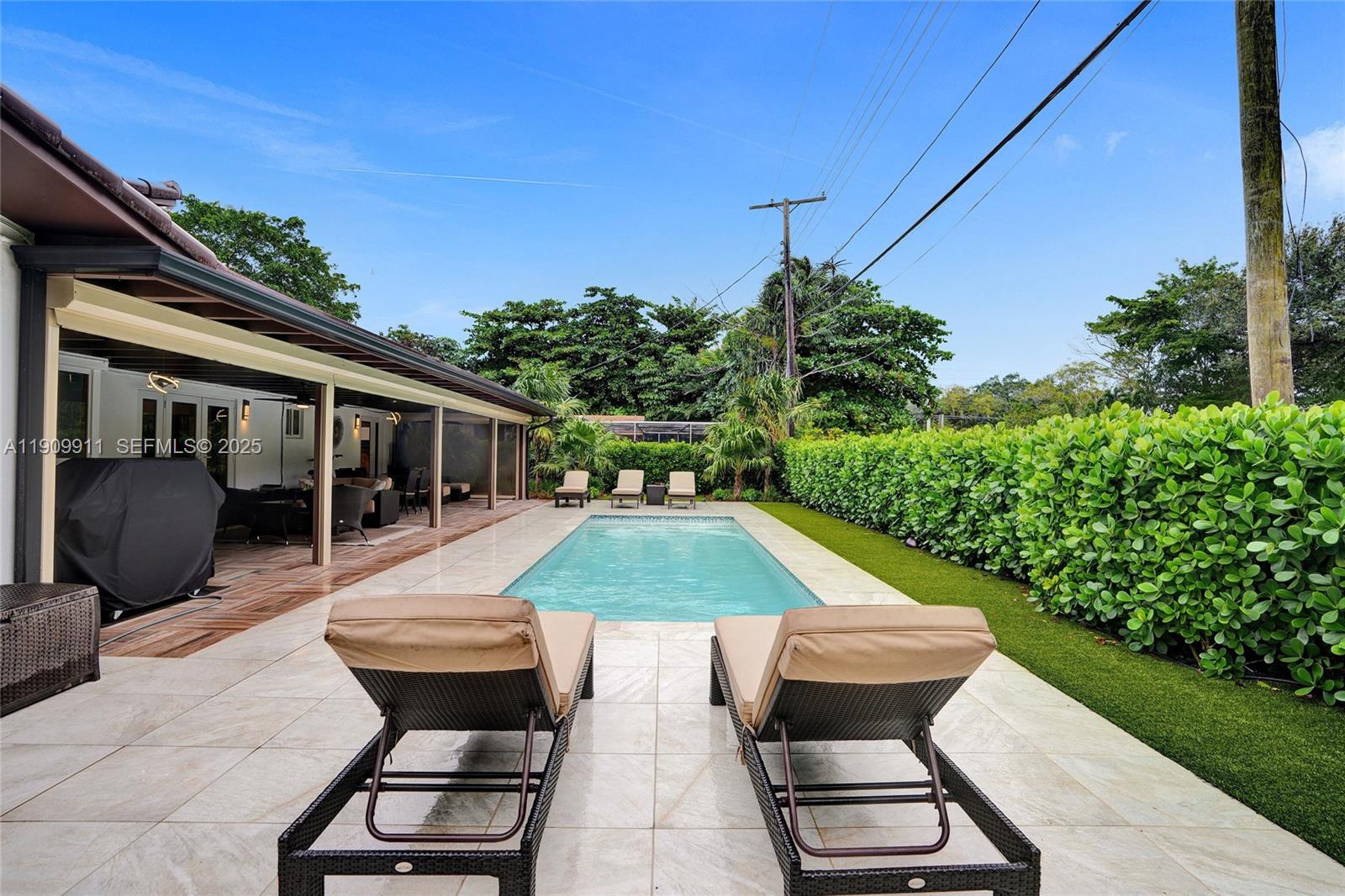 GREYNOLDS PARK WEST - Residential