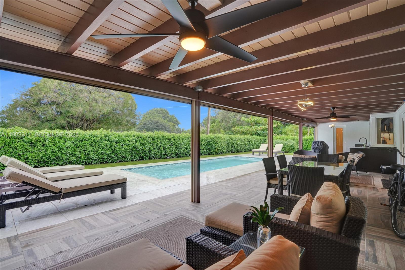 GREYNOLDS PARK WEST - Residential