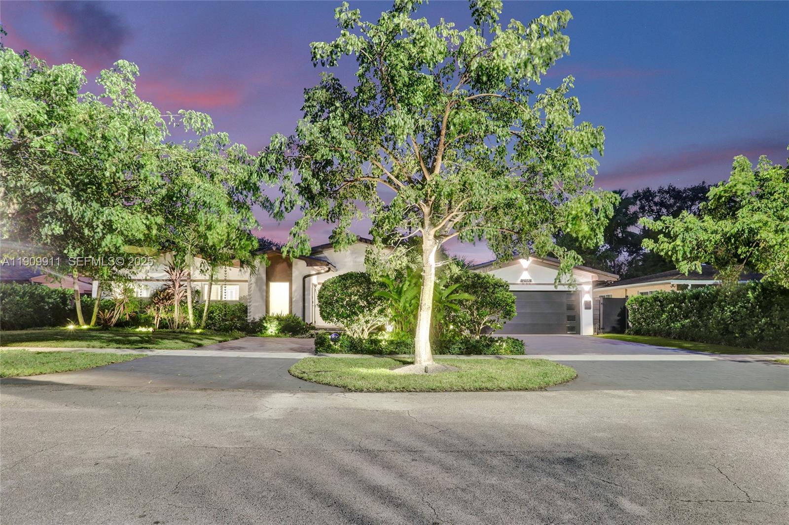 GREYNOLDS PARK WEST - Residential