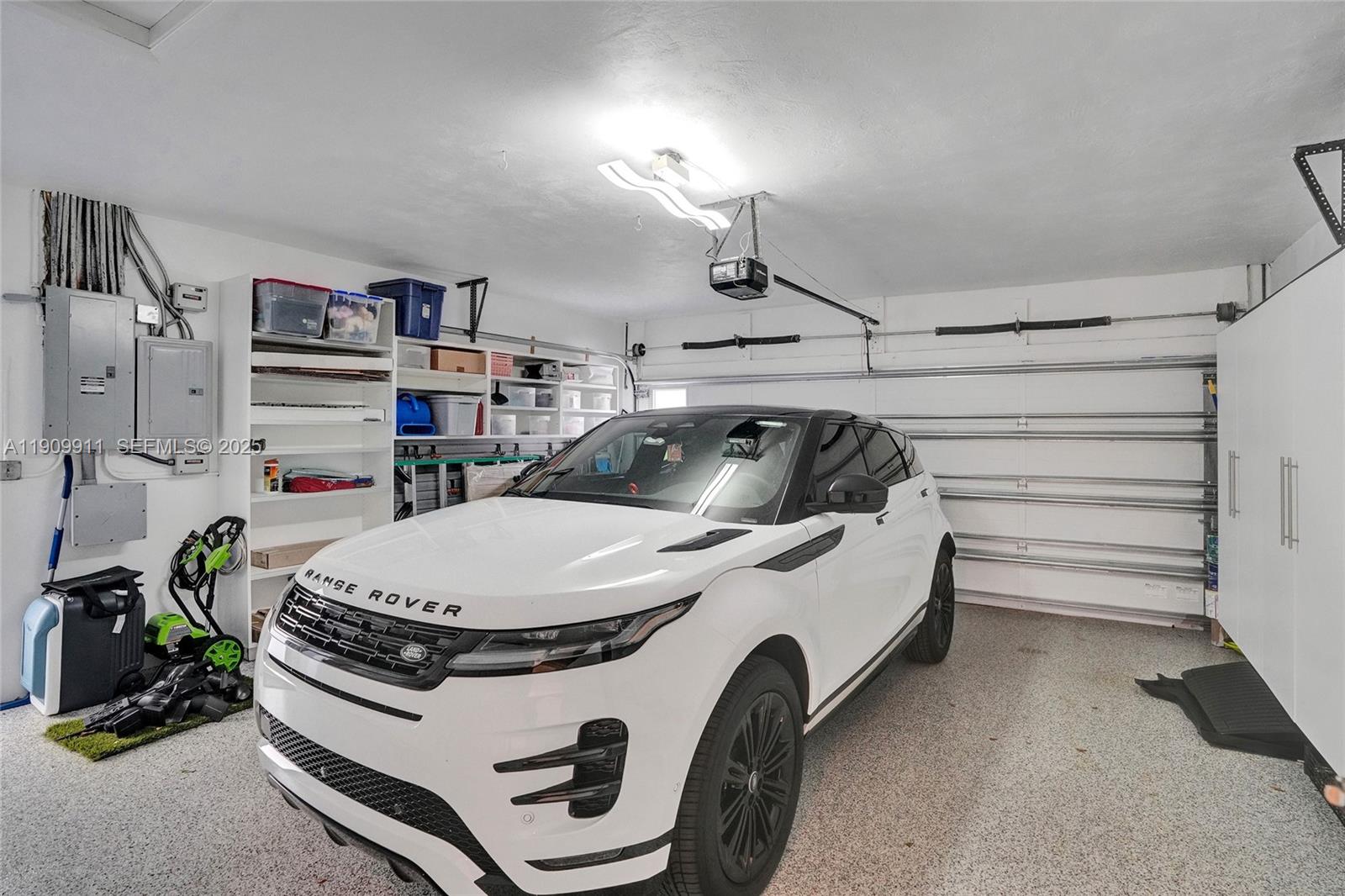 GREYNOLDS PARK WEST - Residential