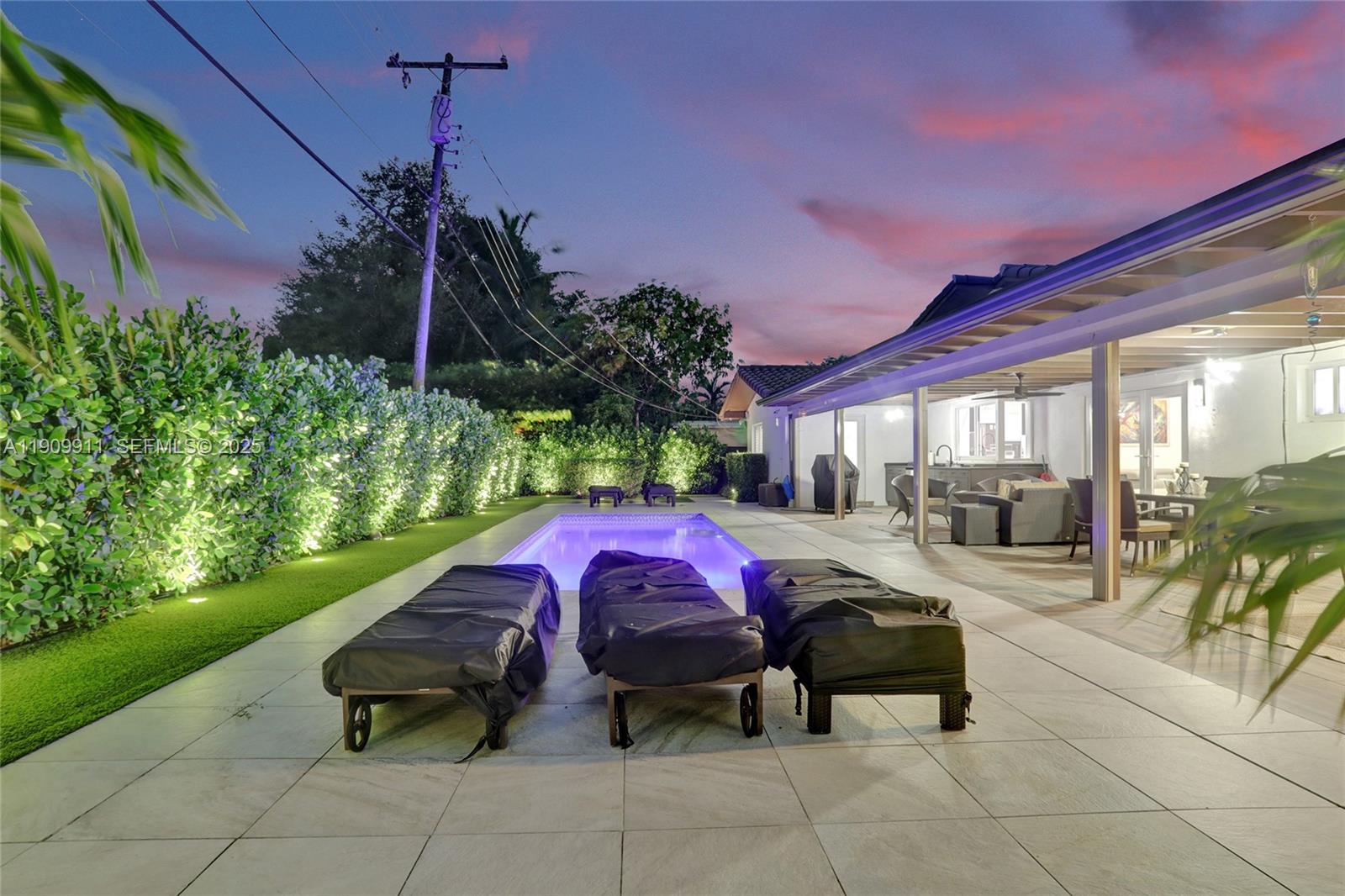 GREYNOLDS PARK WEST - Residential