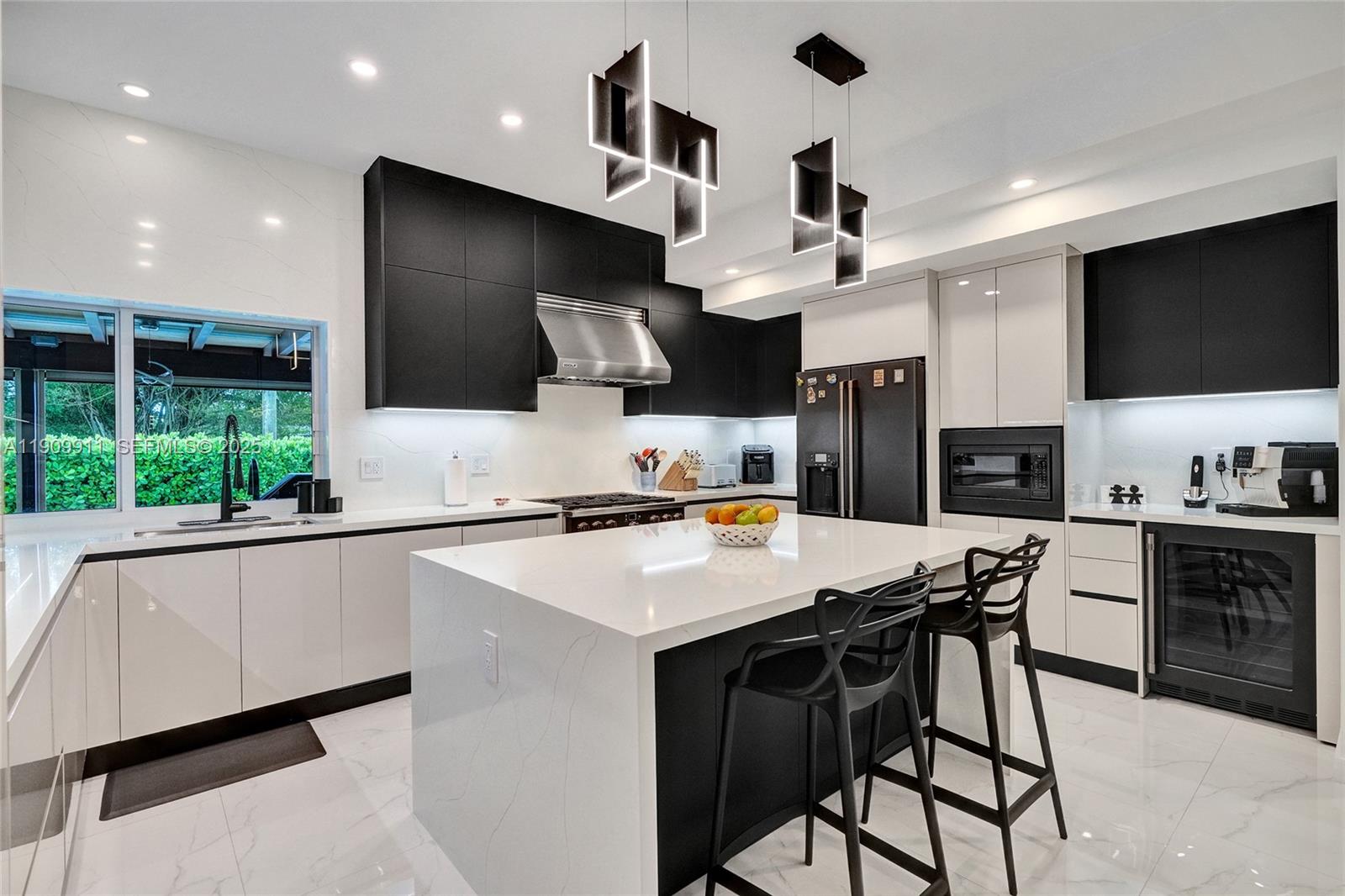 GREYNOLDS PARK WEST - Residential