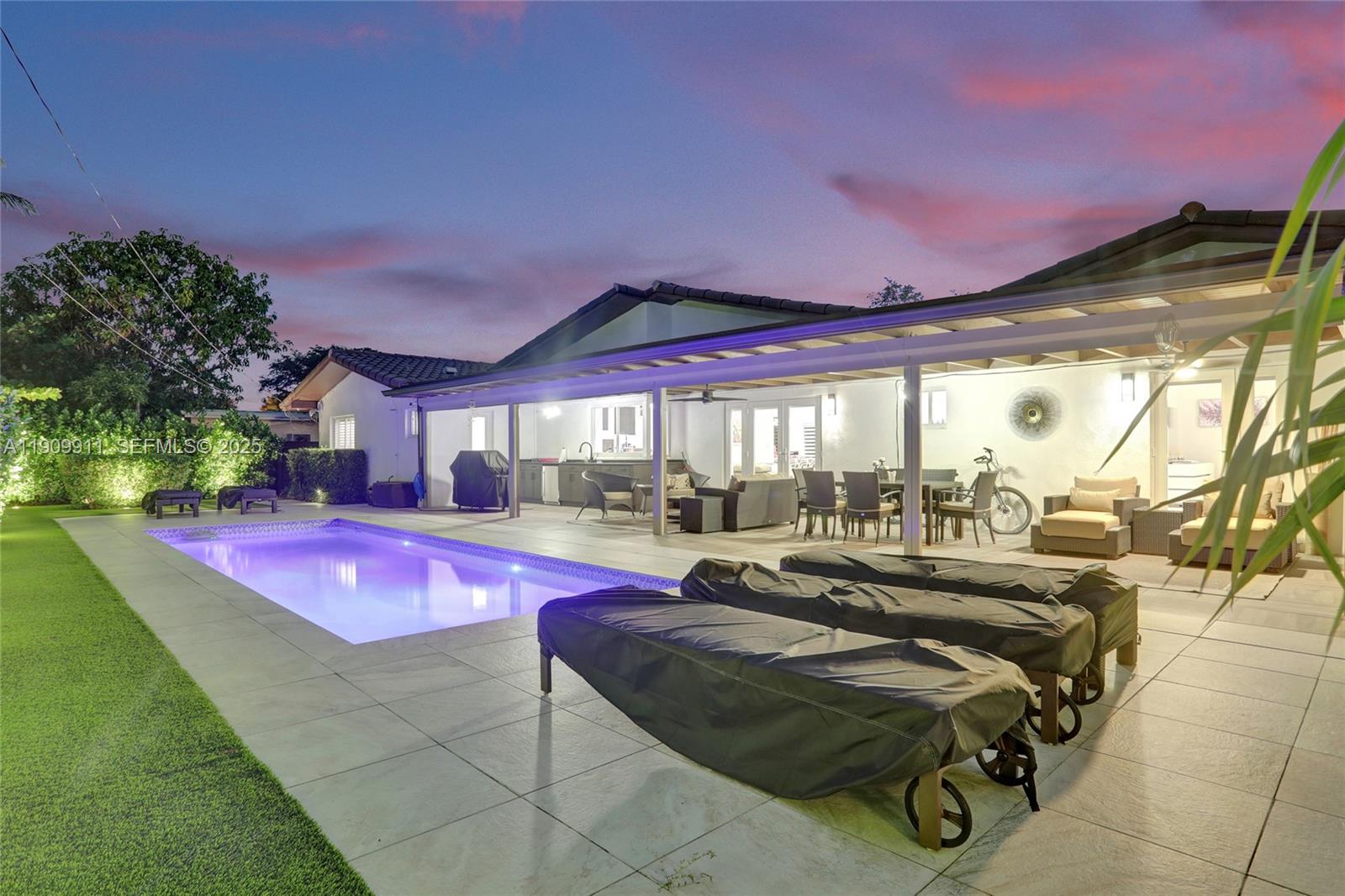 GREYNOLDS PARK WEST - Residential