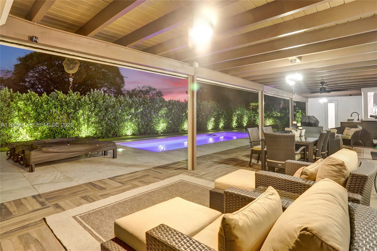 GREYNOLDS PARK WEST - Residential