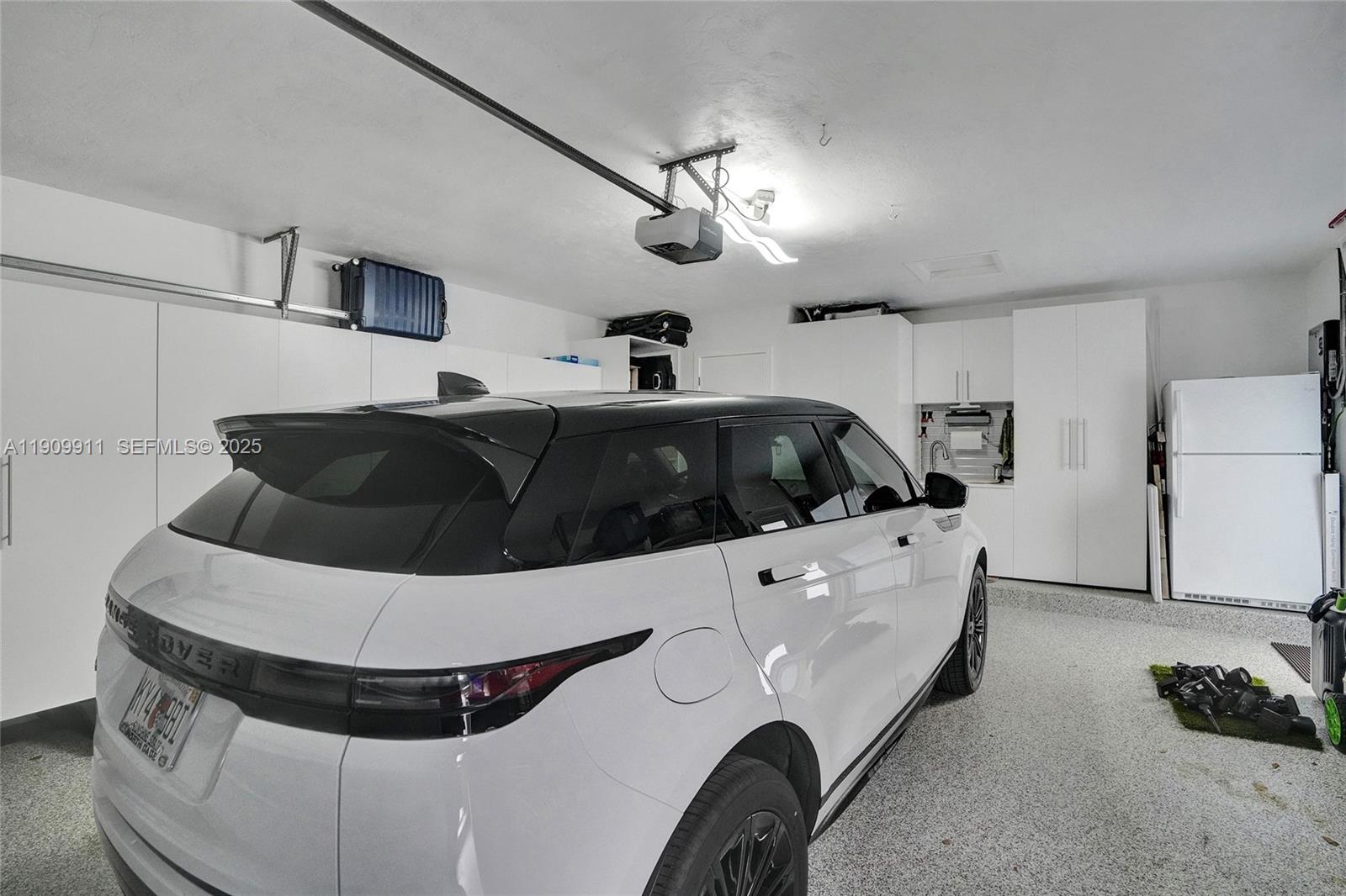 GREYNOLDS PARK WEST - Residential