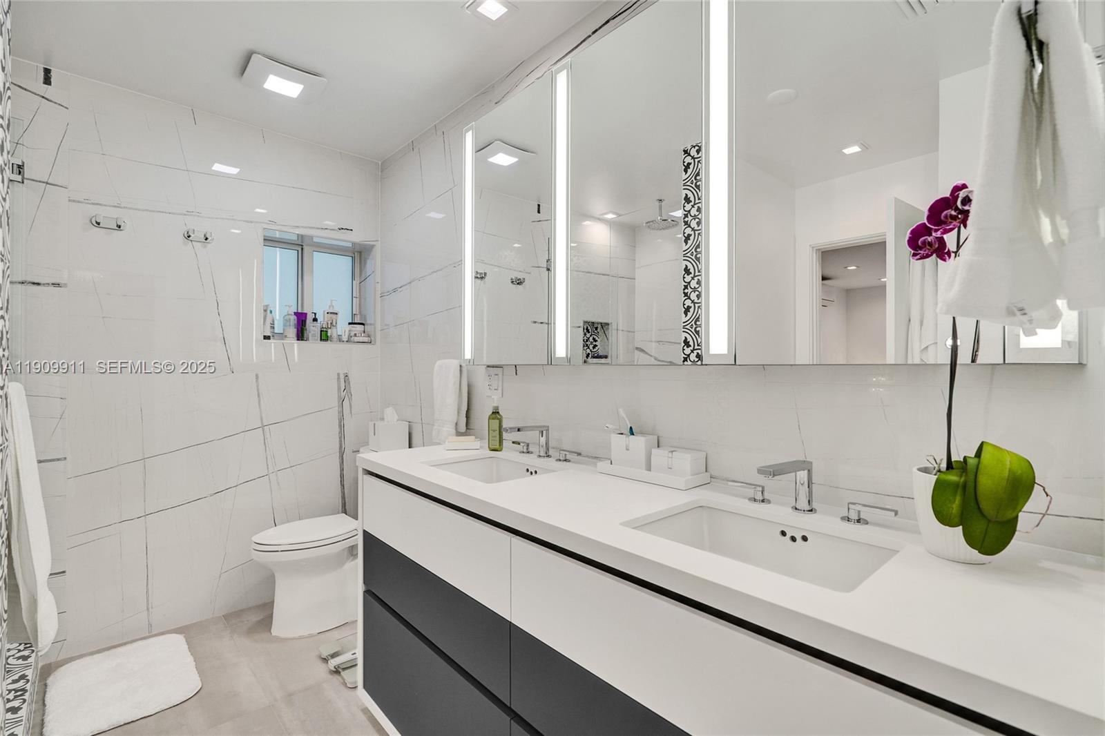 GREYNOLDS PARK WEST - Residential