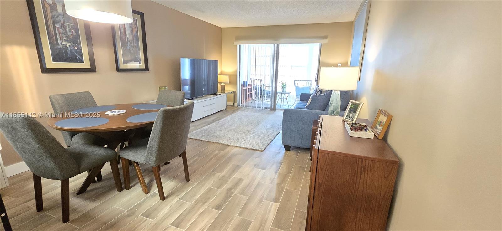 SUNRISE LAKES 133 CONDO - Residential