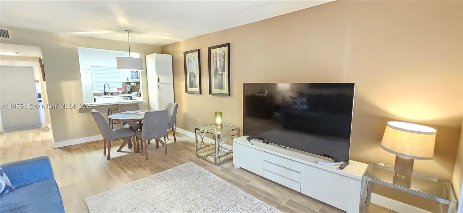 SUNRISE LAKES 133 CONDO - Residential