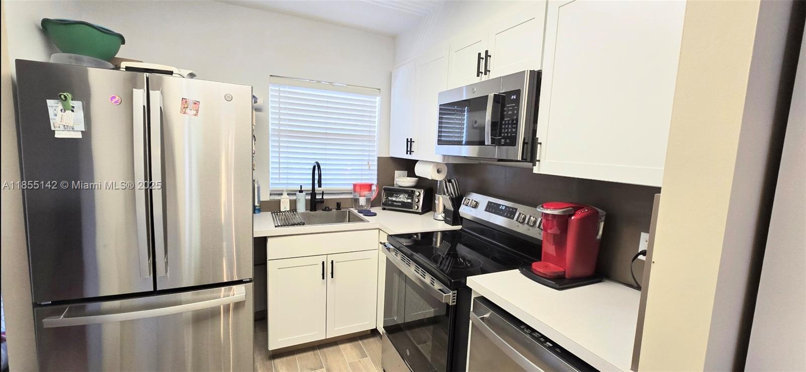 9480 Sunrise Lakes Blvd 306