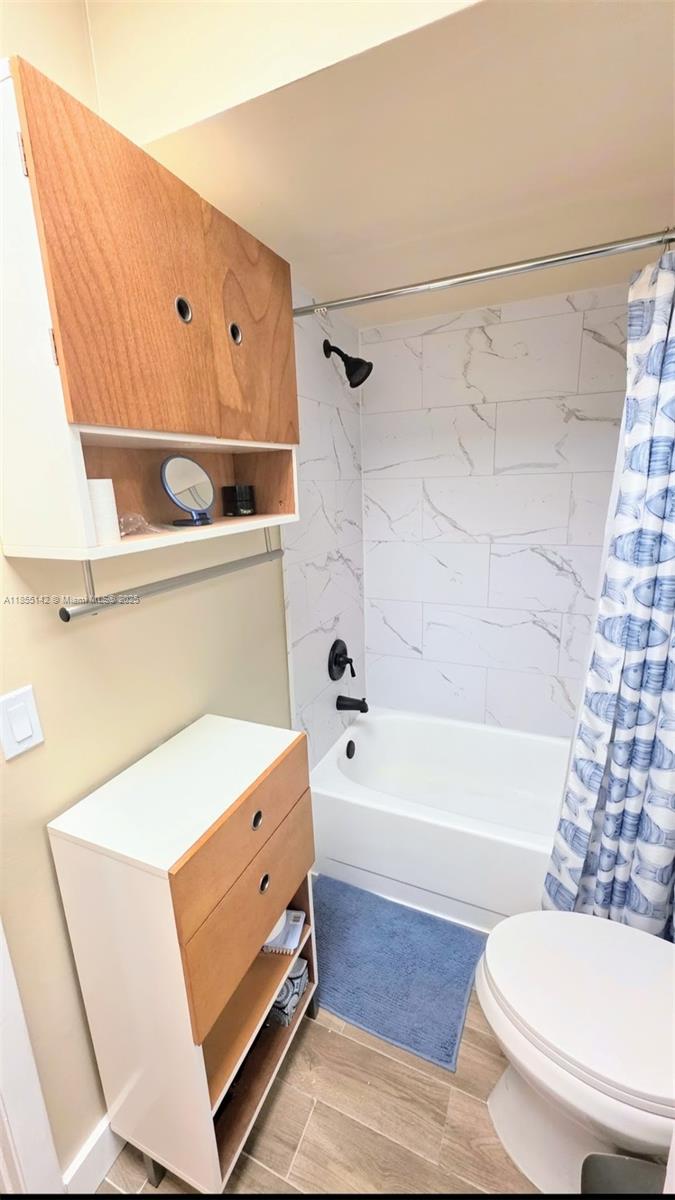 SUNRISE LAKES 133 CONDO - Residential