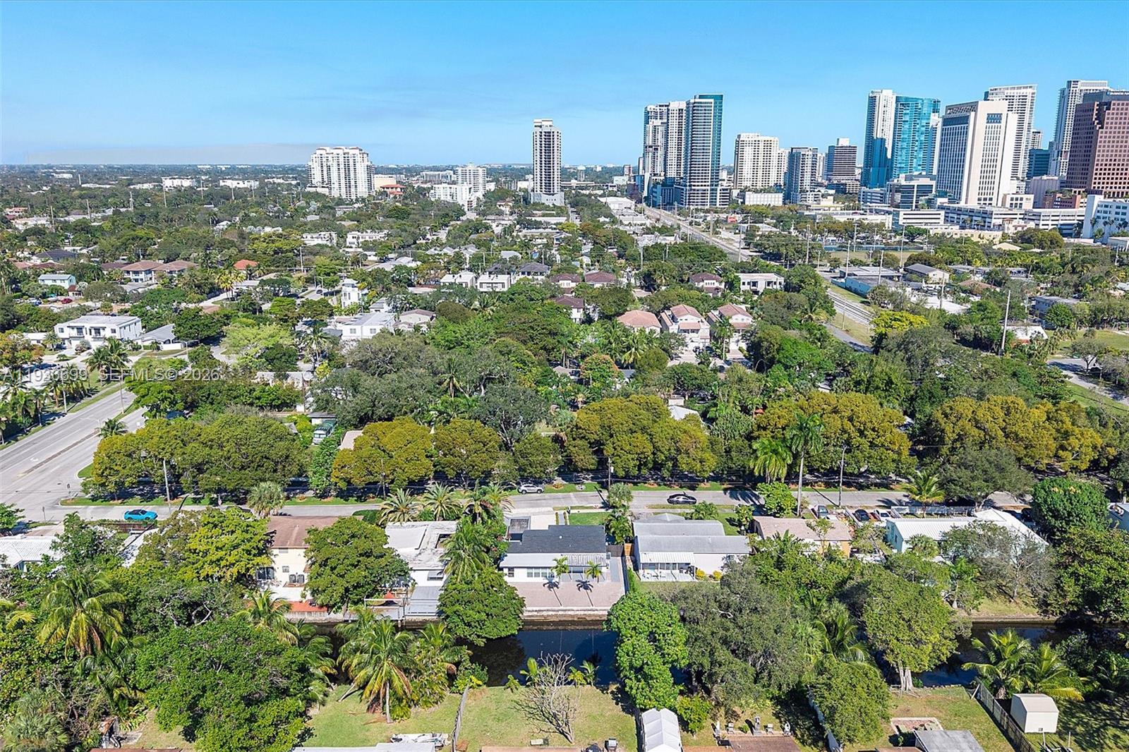 CROISSANT PARK RIVER SEC - Residential