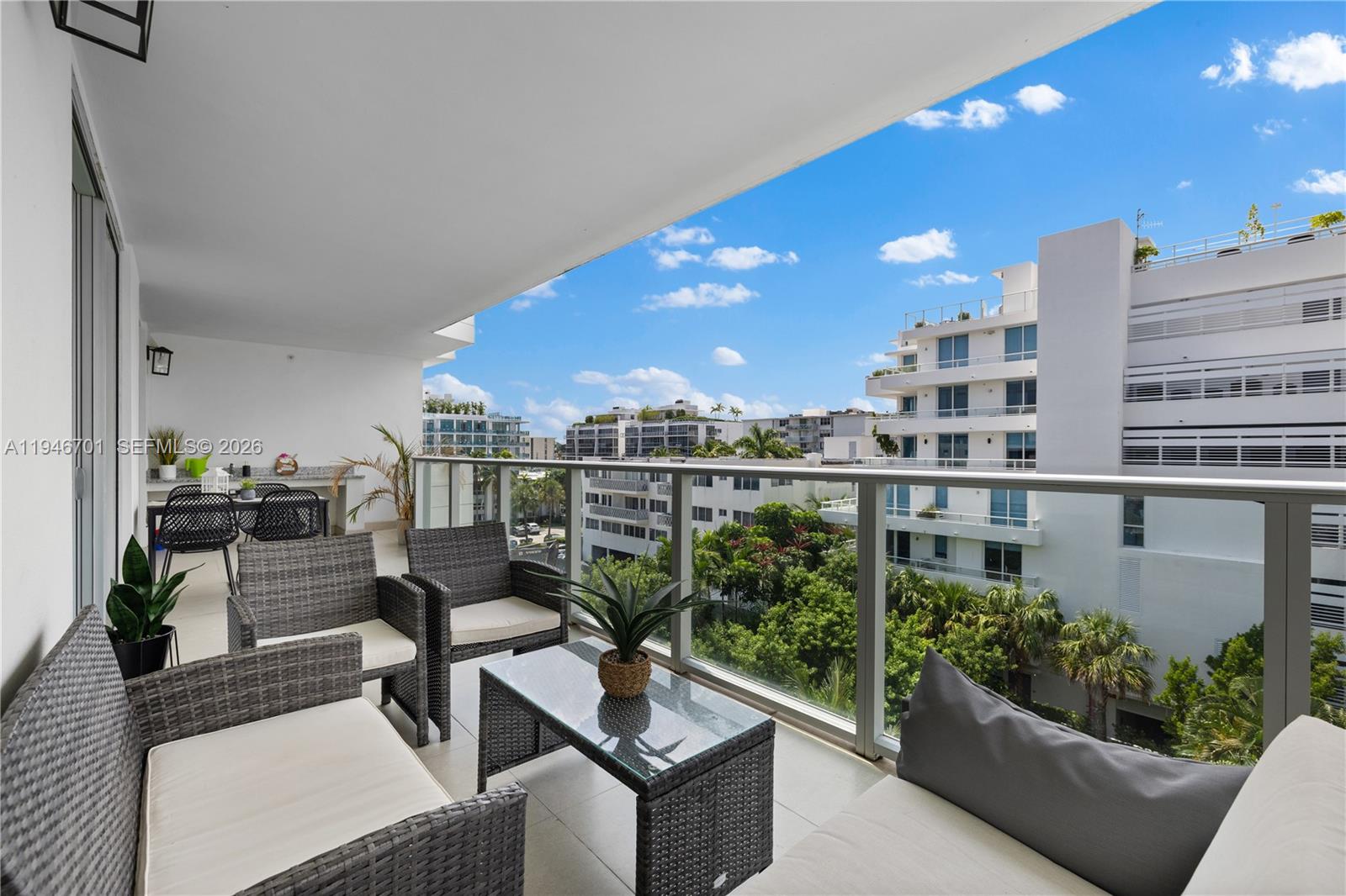 ONE BAY HARBOR CONDO - Residential