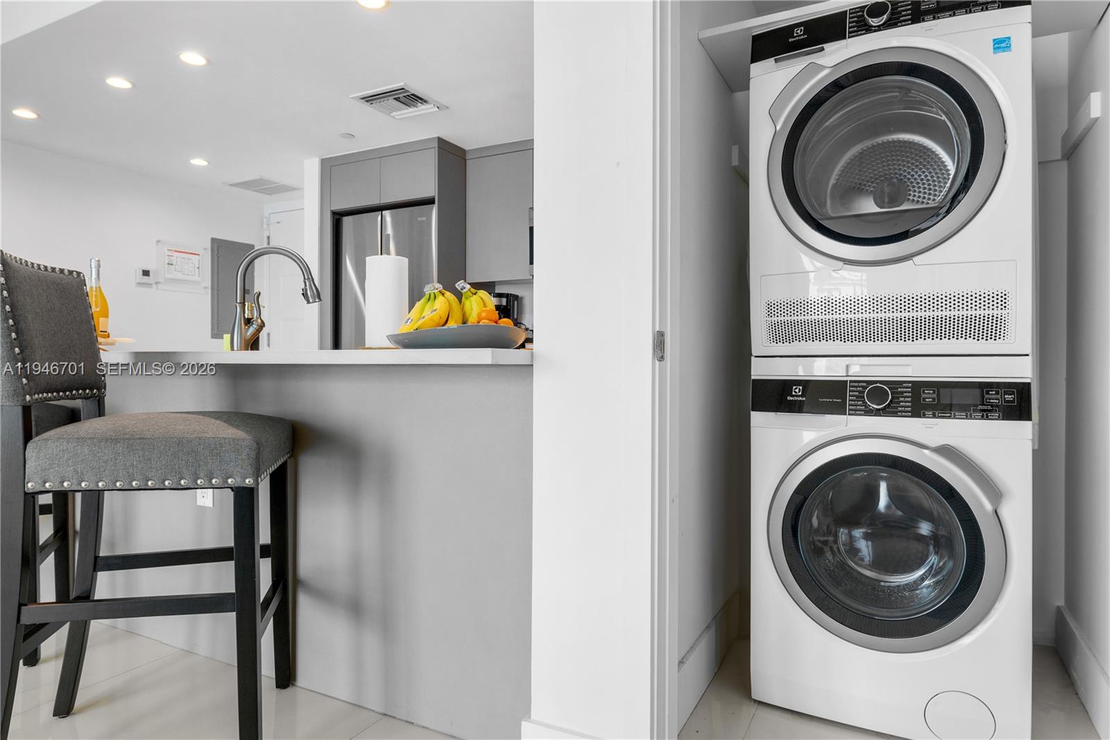 ONE BAY HARBOR CONDO - Residential