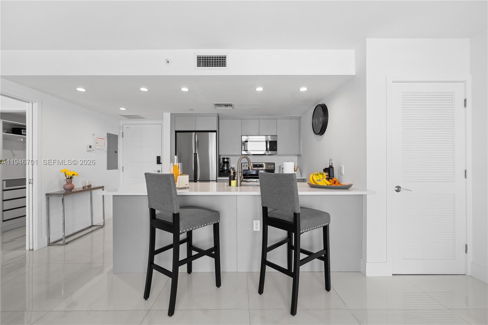 ONE BAY HARBOR CONDO - Residential