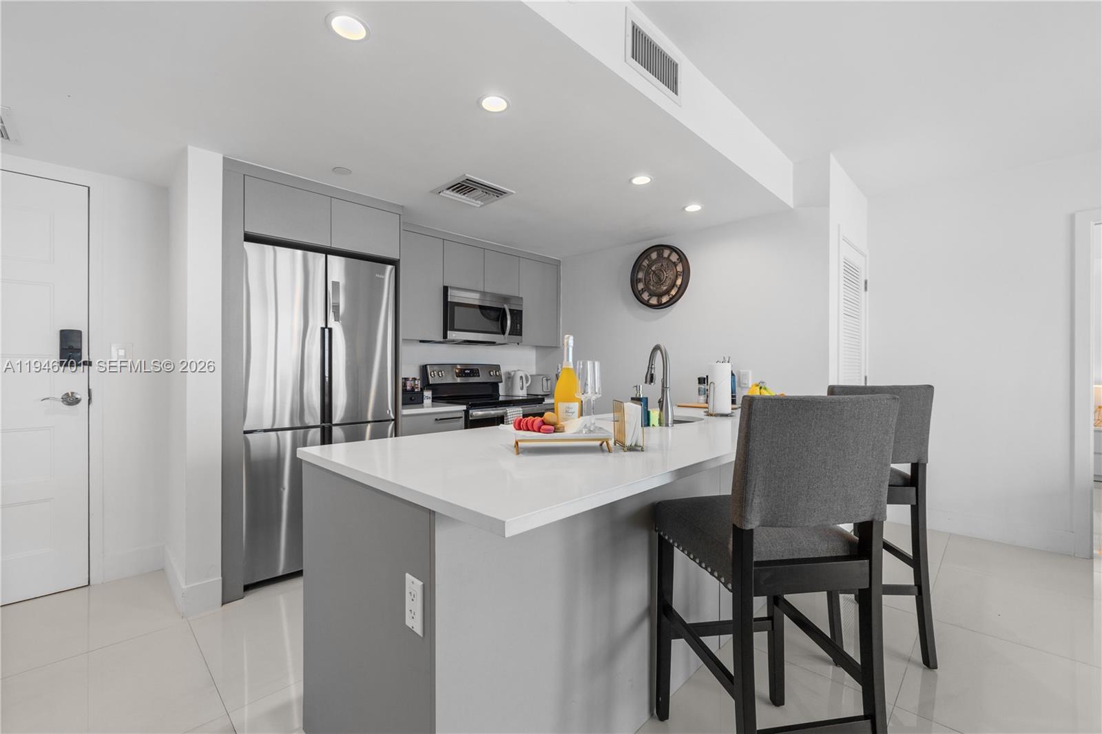 ONE BAY HARBOR CONDO - Residential