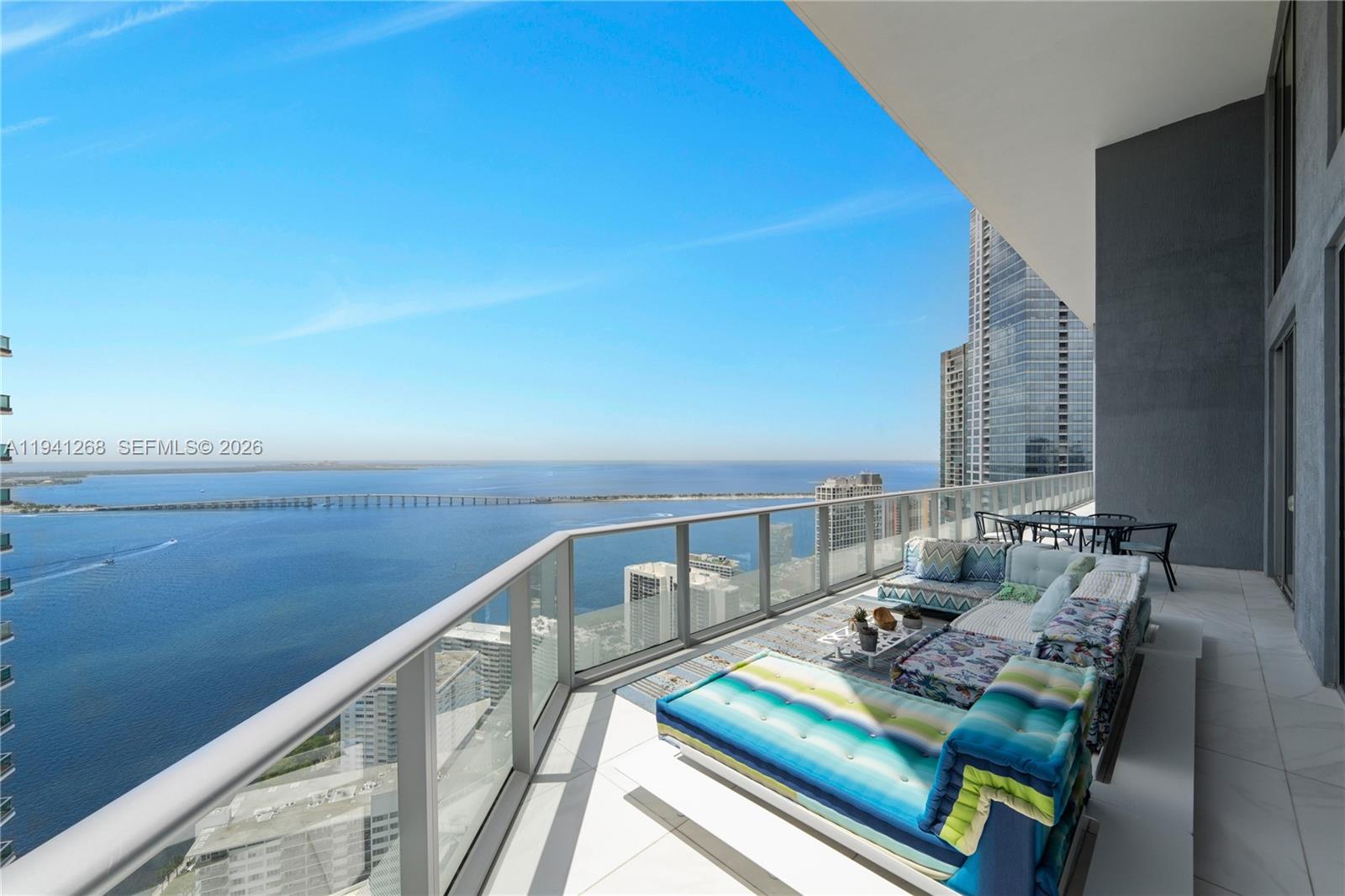 1300 Brickell Bay Dr 4401