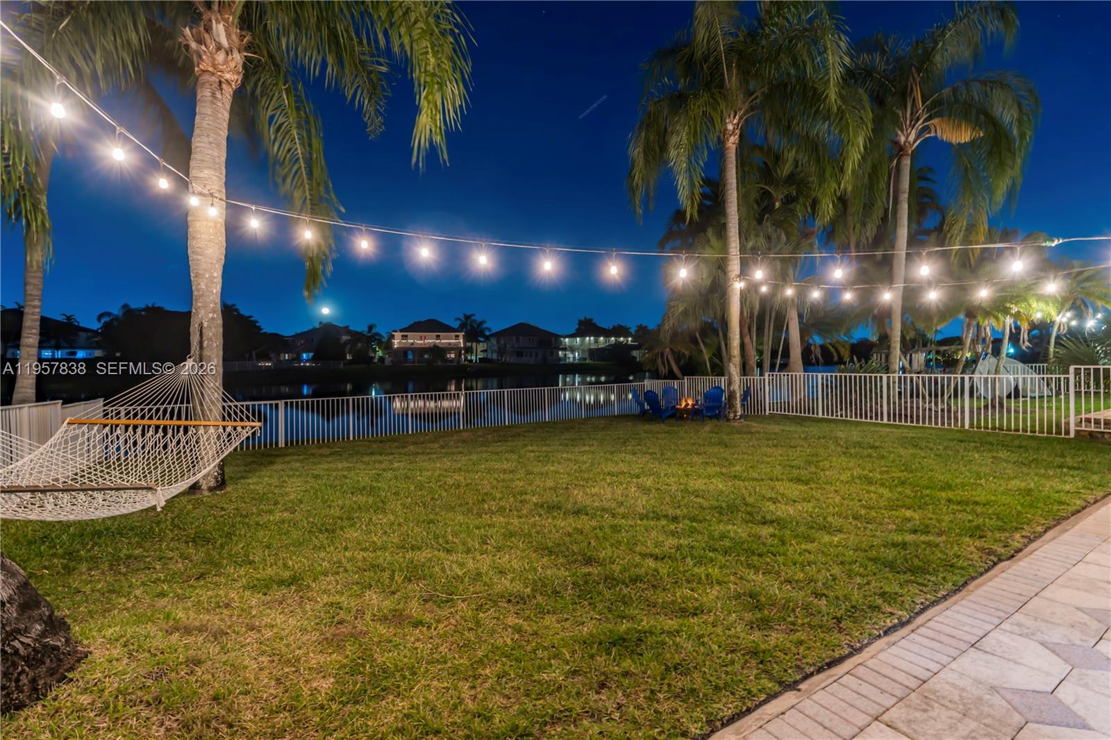 SILVER LAKES AT PEMBROKE - Residential