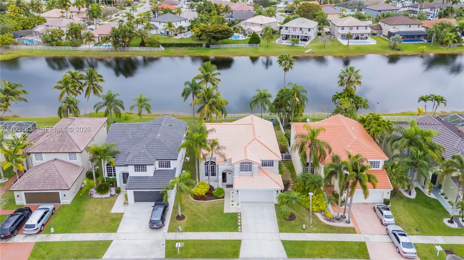 SILVER LAKES AT PEMBROKE - Residential