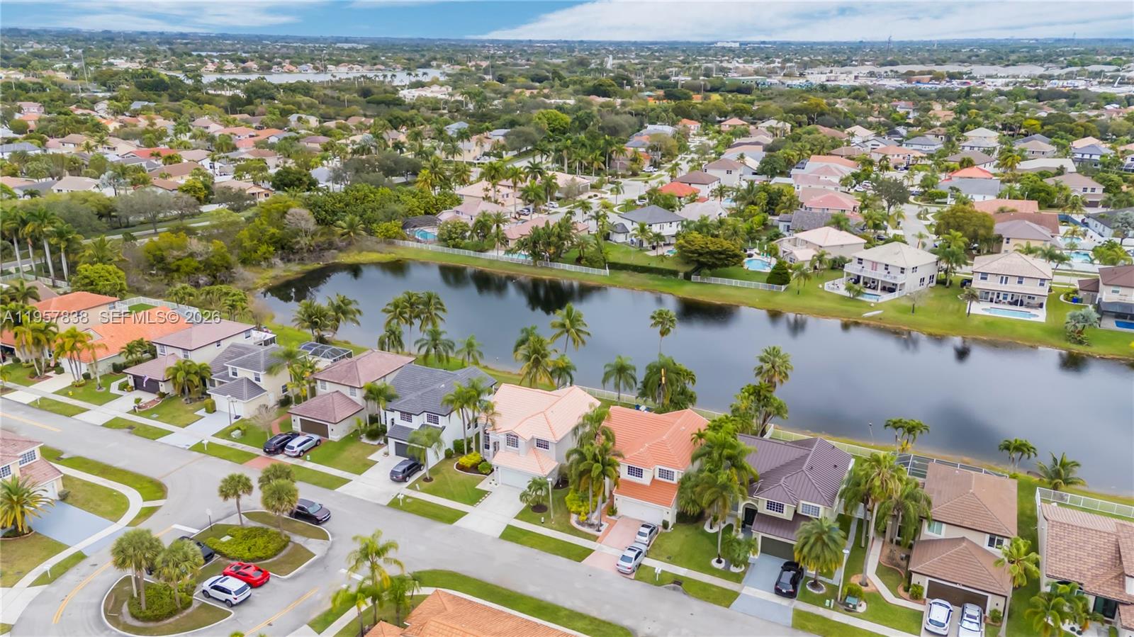 SILVER LAKES AT PEMBROKE - Residential