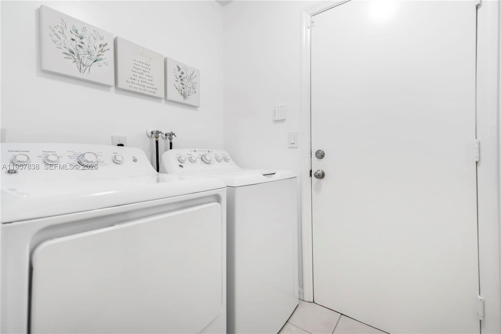 SILVER LAKES AT PEMBROKE - Residential