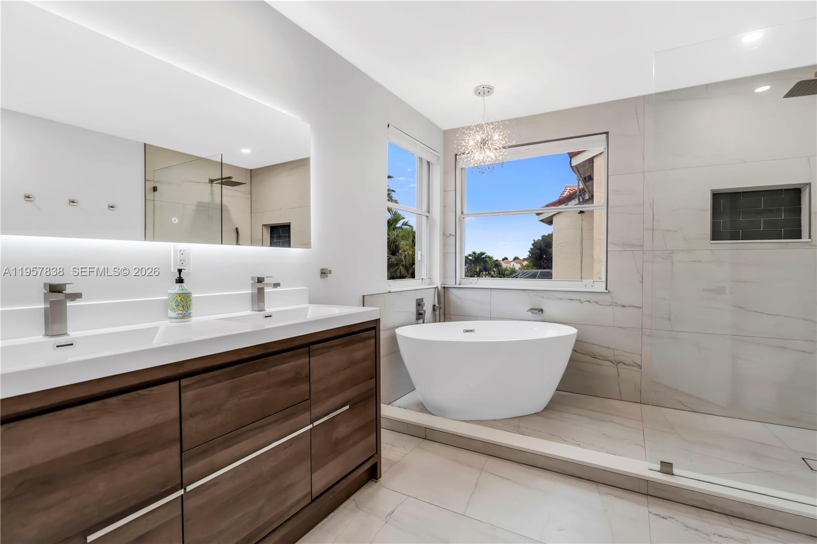 SILVER LAKES AT PEMBROKE - Residential