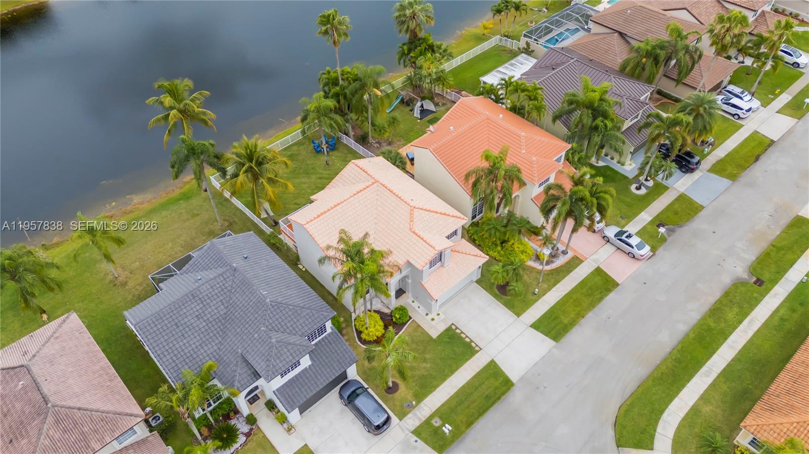 SILVER LAKES AT PEMBROKE - Residential