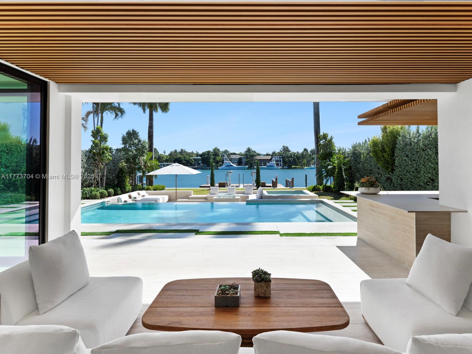 HIBISCUS ISLAND - Residential