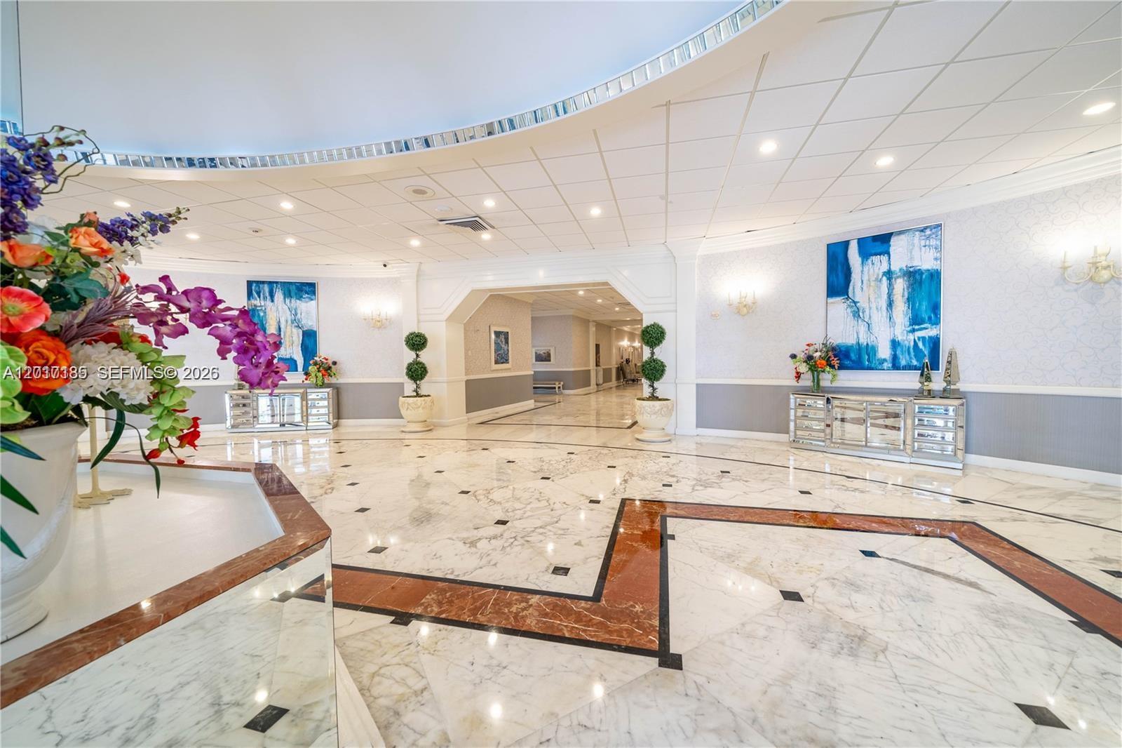 HALLMARK OF HOLLYWOOD CON - Residential Lease
