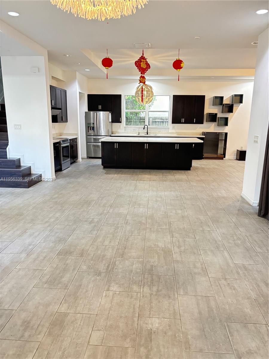 VENETIAN PARC - Residential