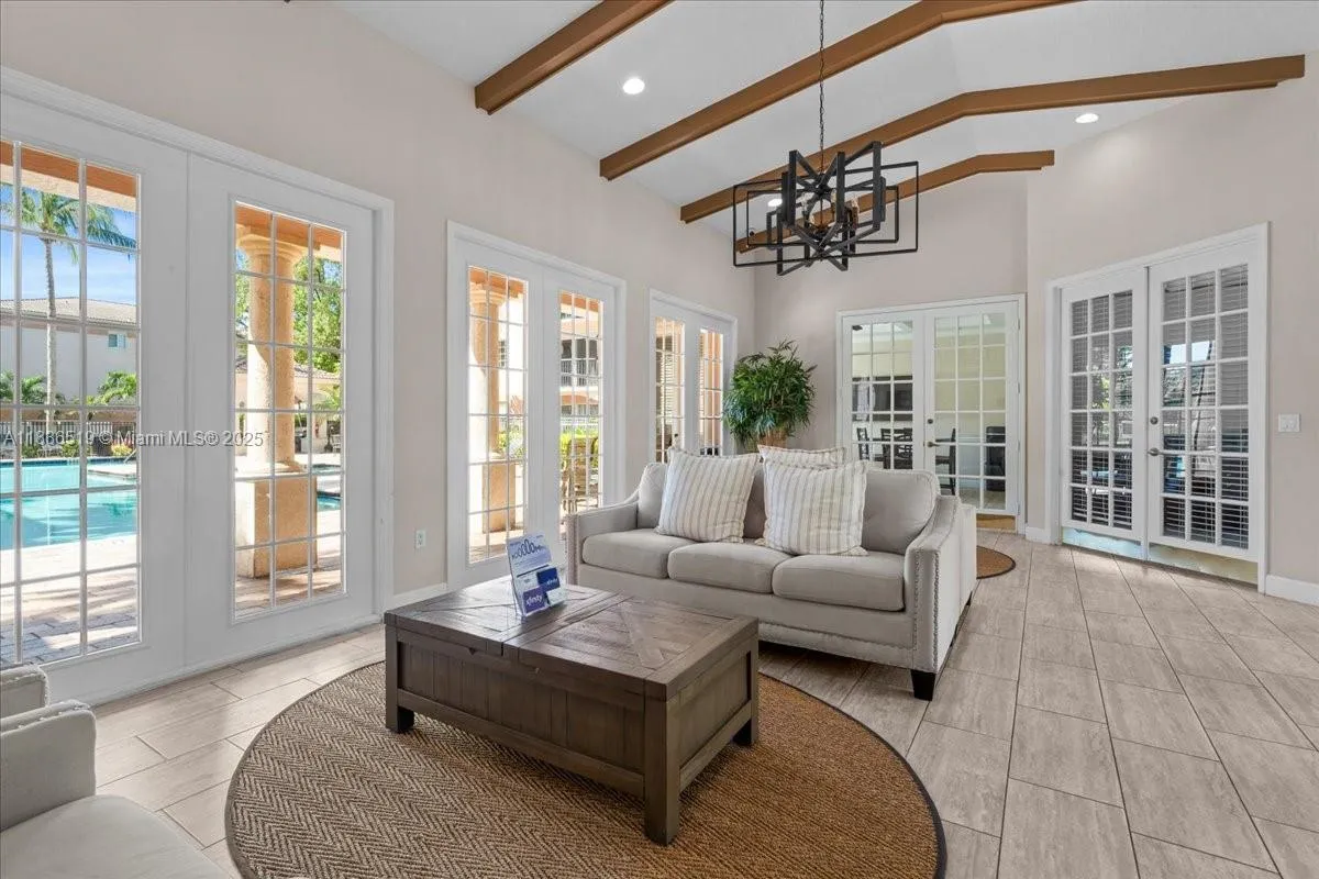 Fort Lauderdale, Florida 33316, United States, 2 Bedrooms Bedrooms, ,2 BathroomsBathrooms,Residential,Active,218583