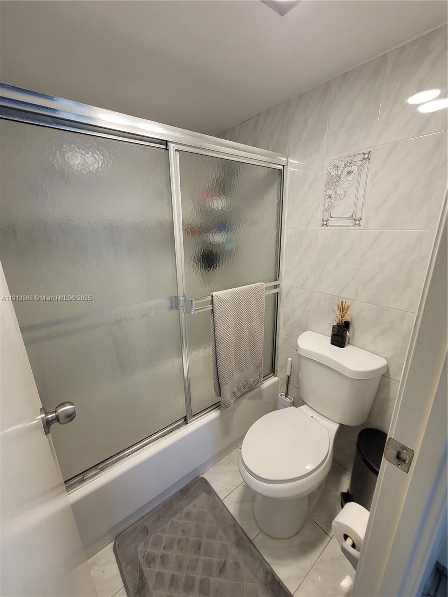 CORONADO CONDO- TOWER II - Residential