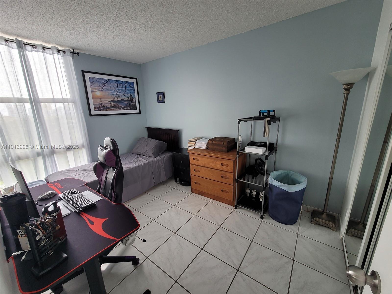 CORONADO CONDO- TOWER II - Residential