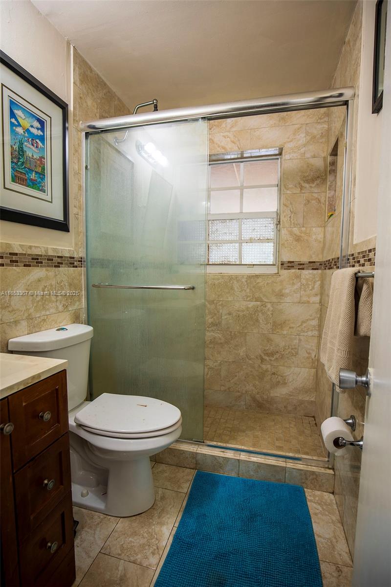 HOLLYWOOD HEIGHTS ESTATES - Residential