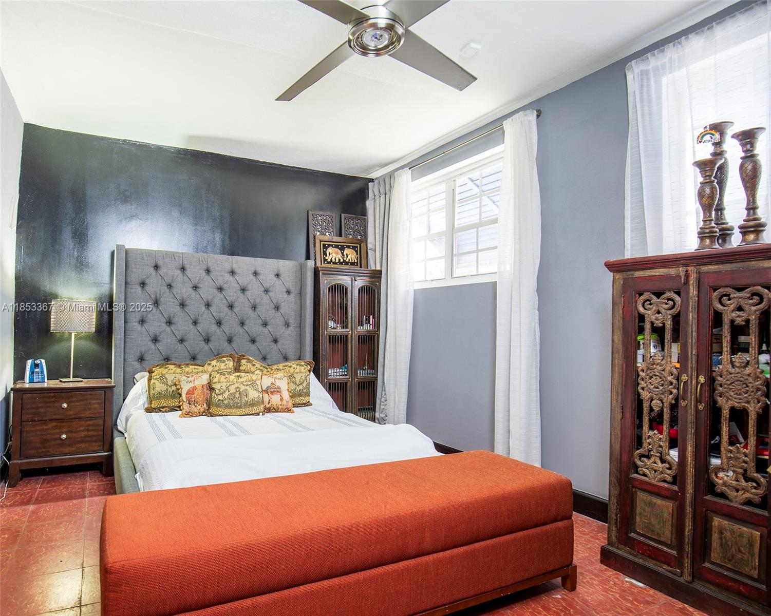 HOLLYWOOD HEIGHTS ESTATES - Residential