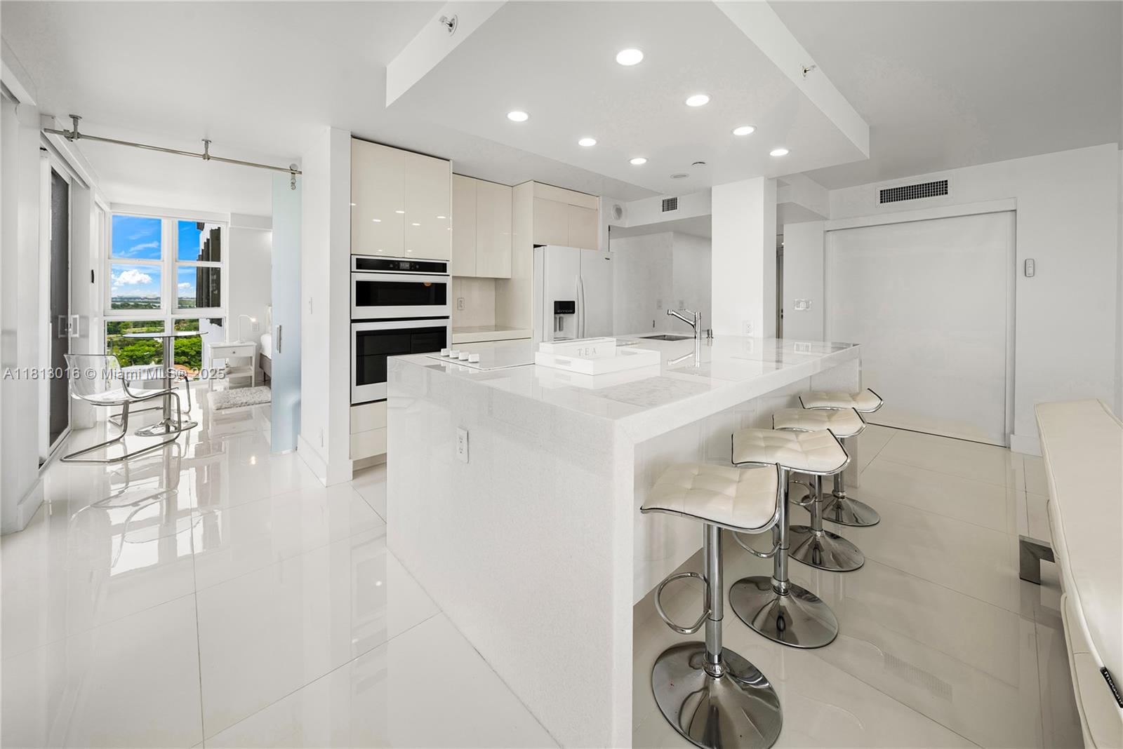 CLUB ATLANTIS CONDO - Residential Lease