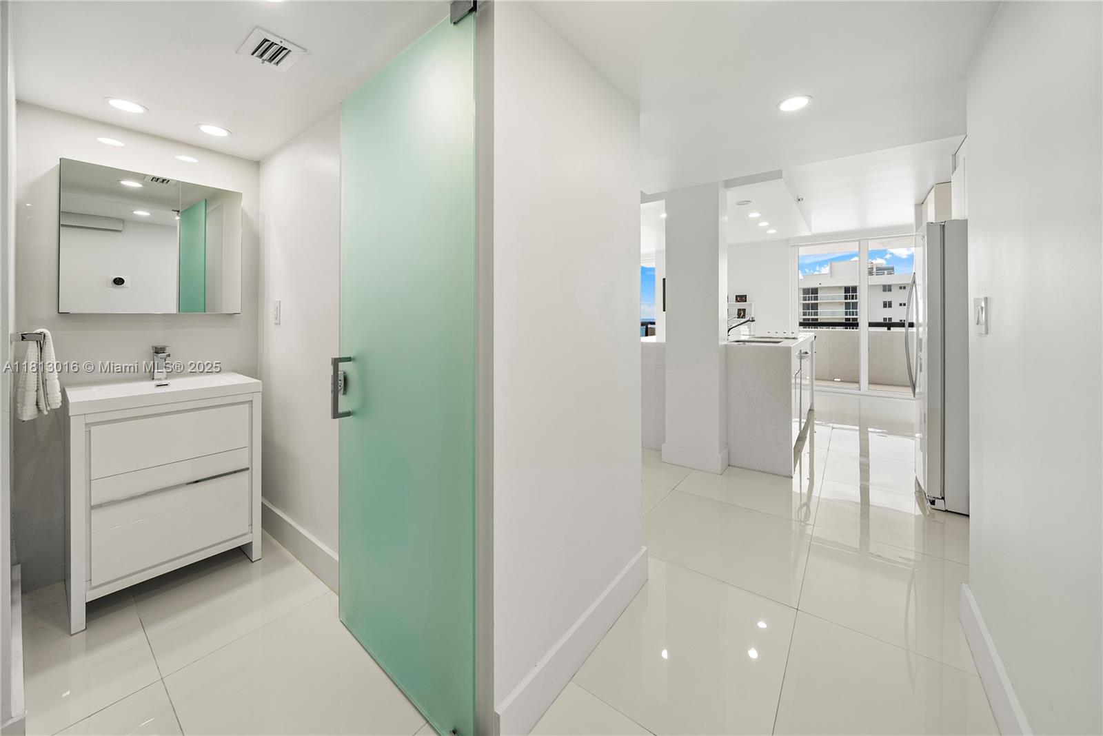 CLUB ATLANTIS CONDO - Residential Lease