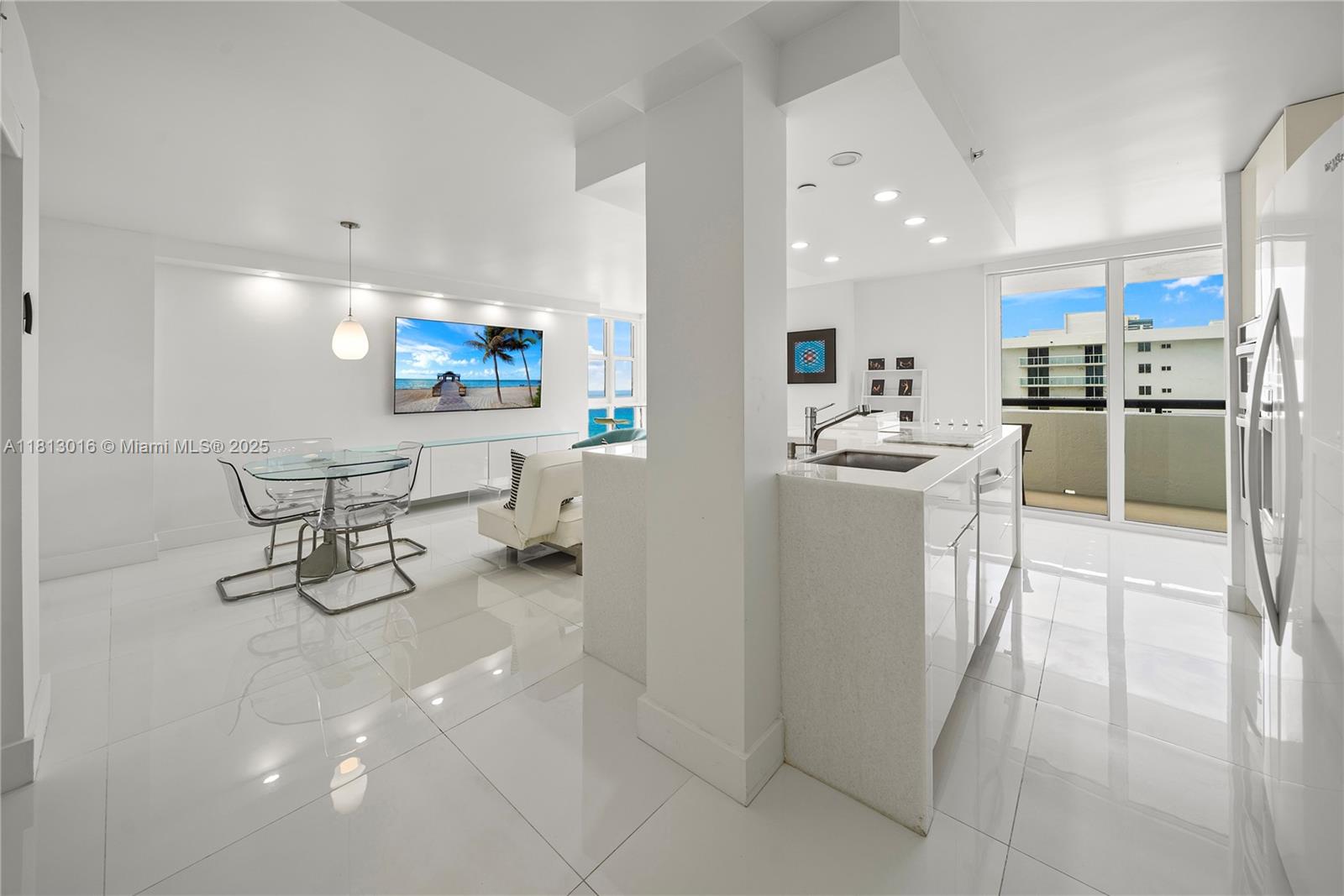 CLUB ATLANTIS CONDO - Residential Lease