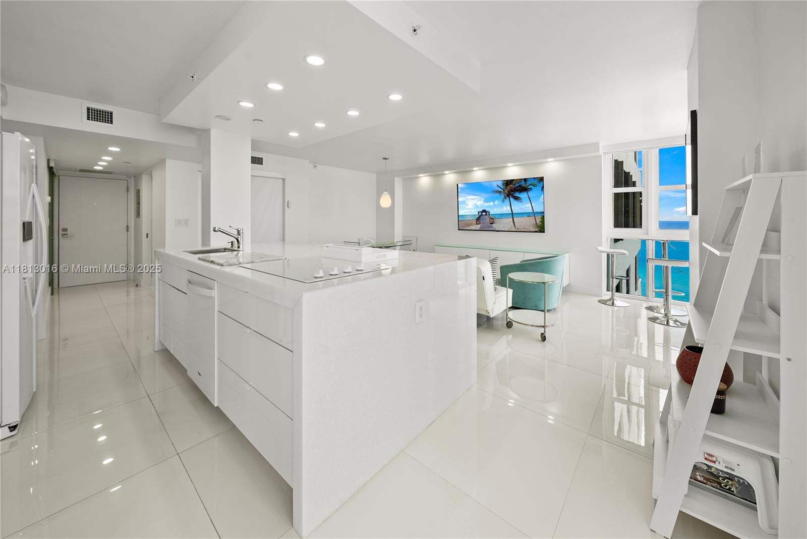 CLUB ATLANTIS CONDO - Residential Lease