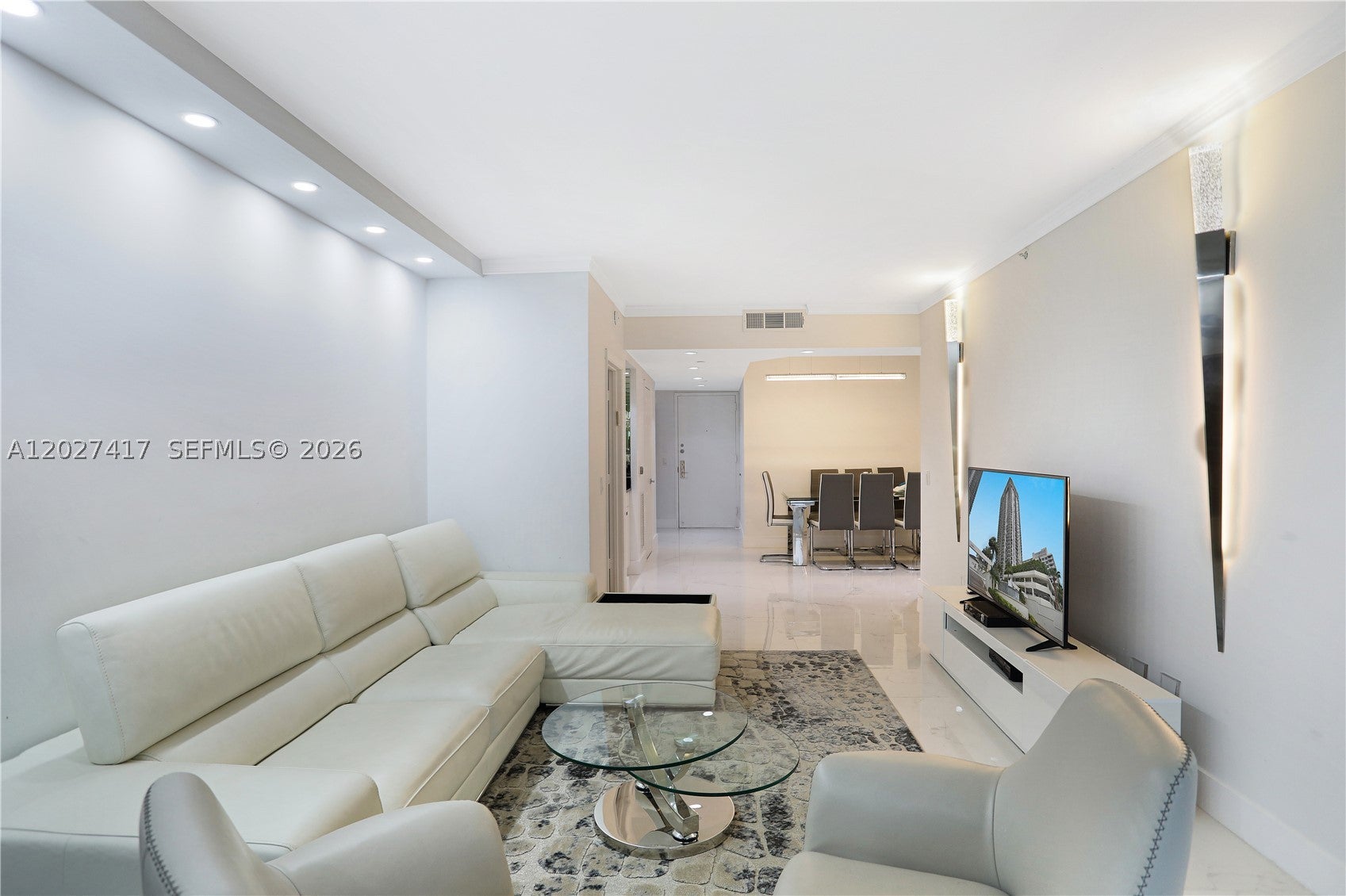 4775 COLLINS AV 1804