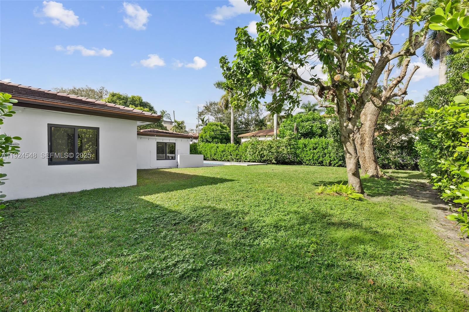 C GAB COUNTRY CLUB SEC 6 - Residential Lease