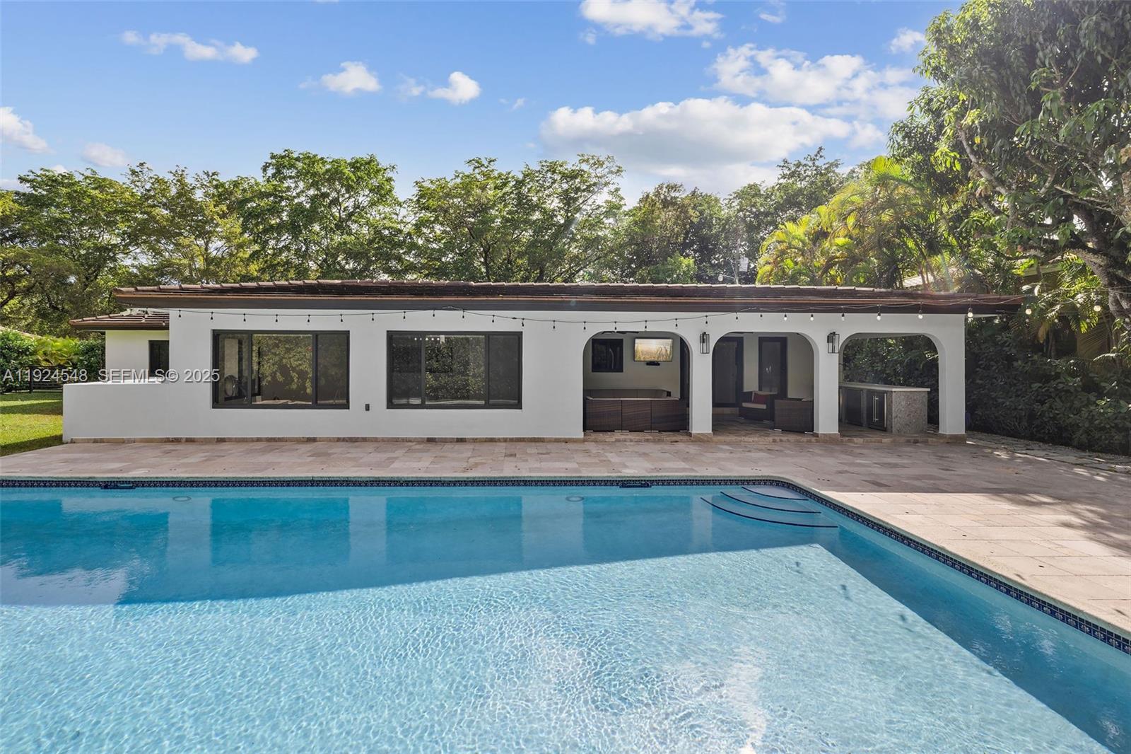 C GAB COUNTRY CLUB SEC 6 - Residential Lease