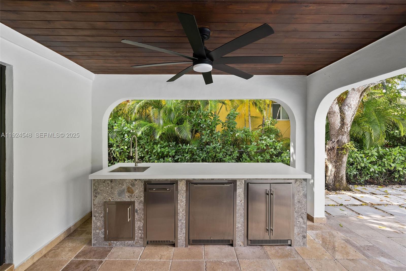 C GAB COUNTRY CLUB SEC 6 - Residential Lease