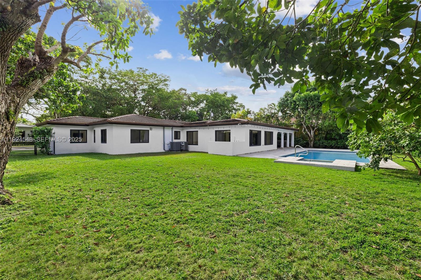 C GAB COUNTRY CLUB SEC 6 - Residential Lease