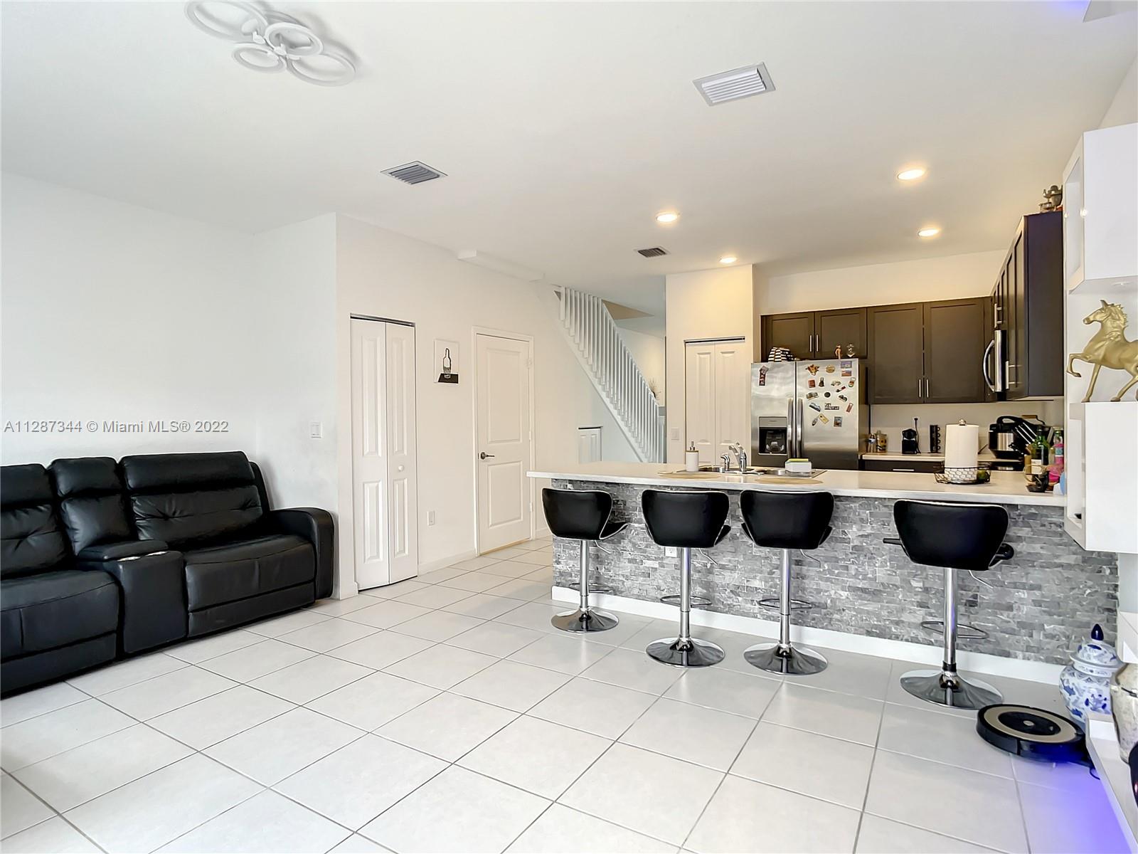 BOWTIE SUBDIVISION - Residential Lease