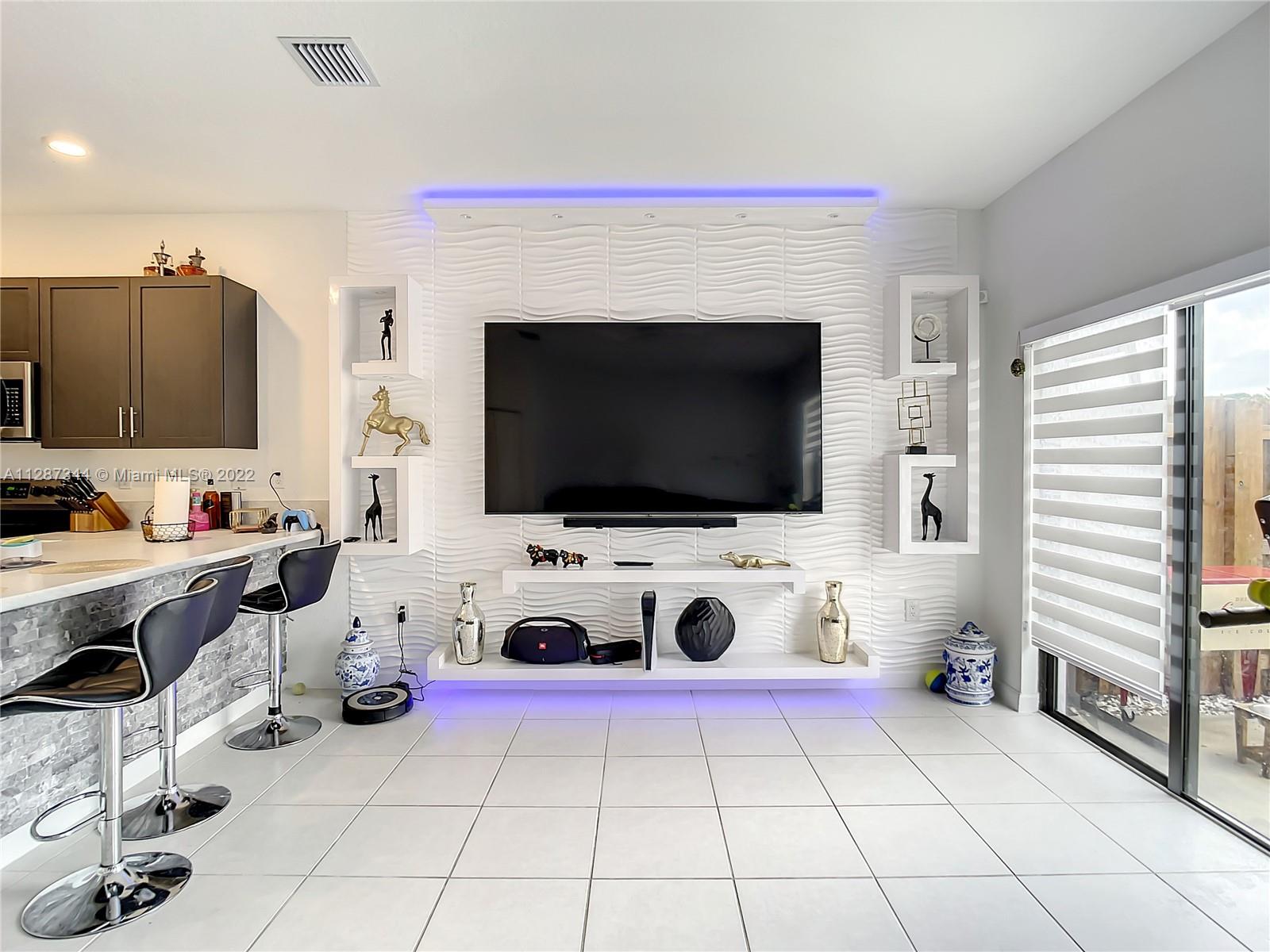 BOWTIE SUBDIVISION - Residential Lease