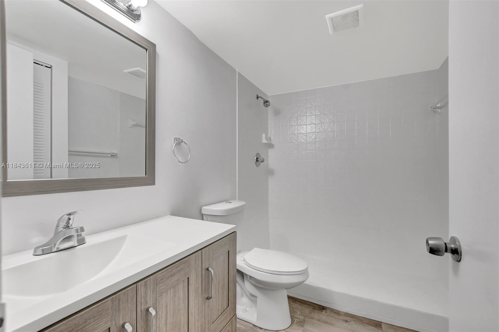 RACQUET CLUB OF DEER CREE - Residential