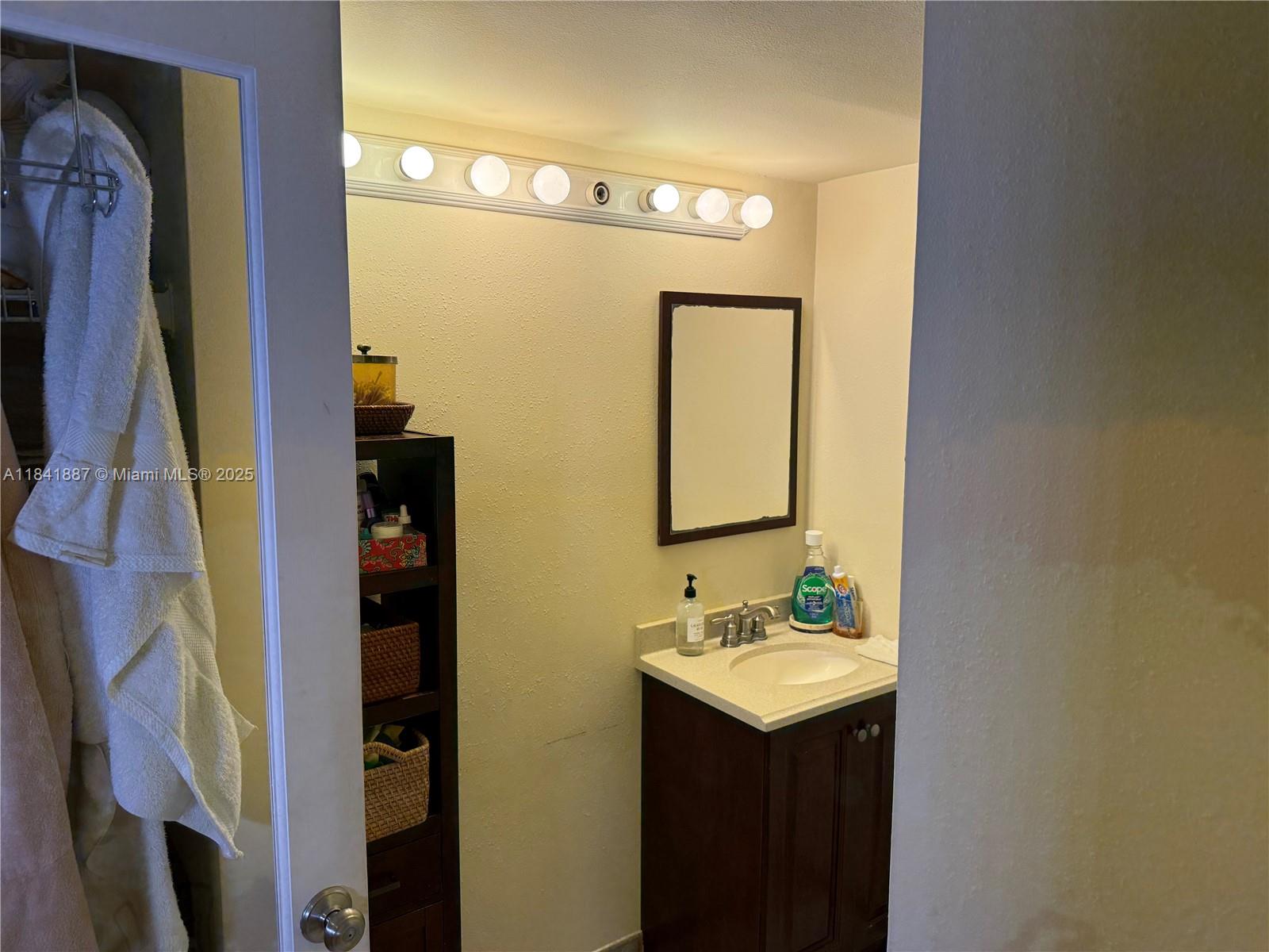 ROYAL PALM AT PLANTATION - Residential