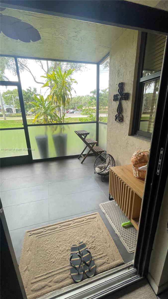 ROYAL PALM AT PLANTATION - Residential