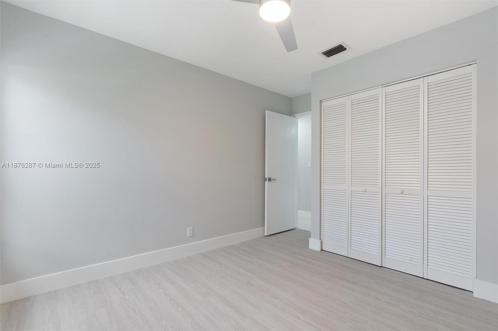 PALM AIRE VILLAGE 3RD SEC - Residential